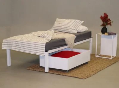 Dixon Steel Bed